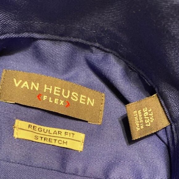 Van Heusen Men's Dress Shirt Regular Fit Flex Collar Stretch Solid, Royal Blue - Picture 1 of 5